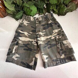 Boys Camo Cargo Shorts Size 8 Wonder Nation Elastic Waist Stretch Cotton Blend